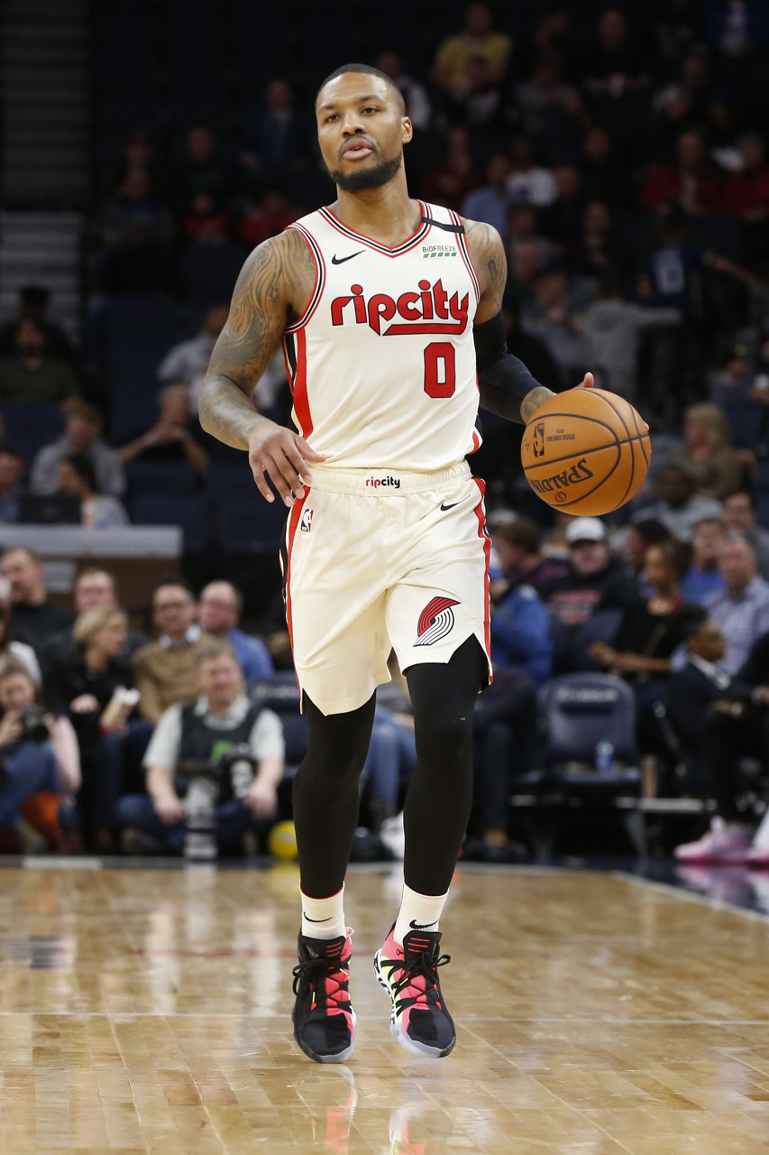 攻端不断施 攻端不断施