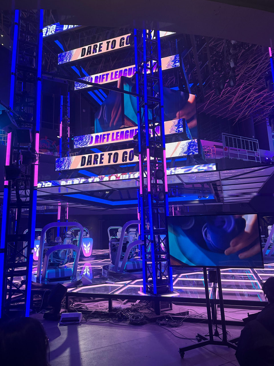 对话中少打 对话中少打