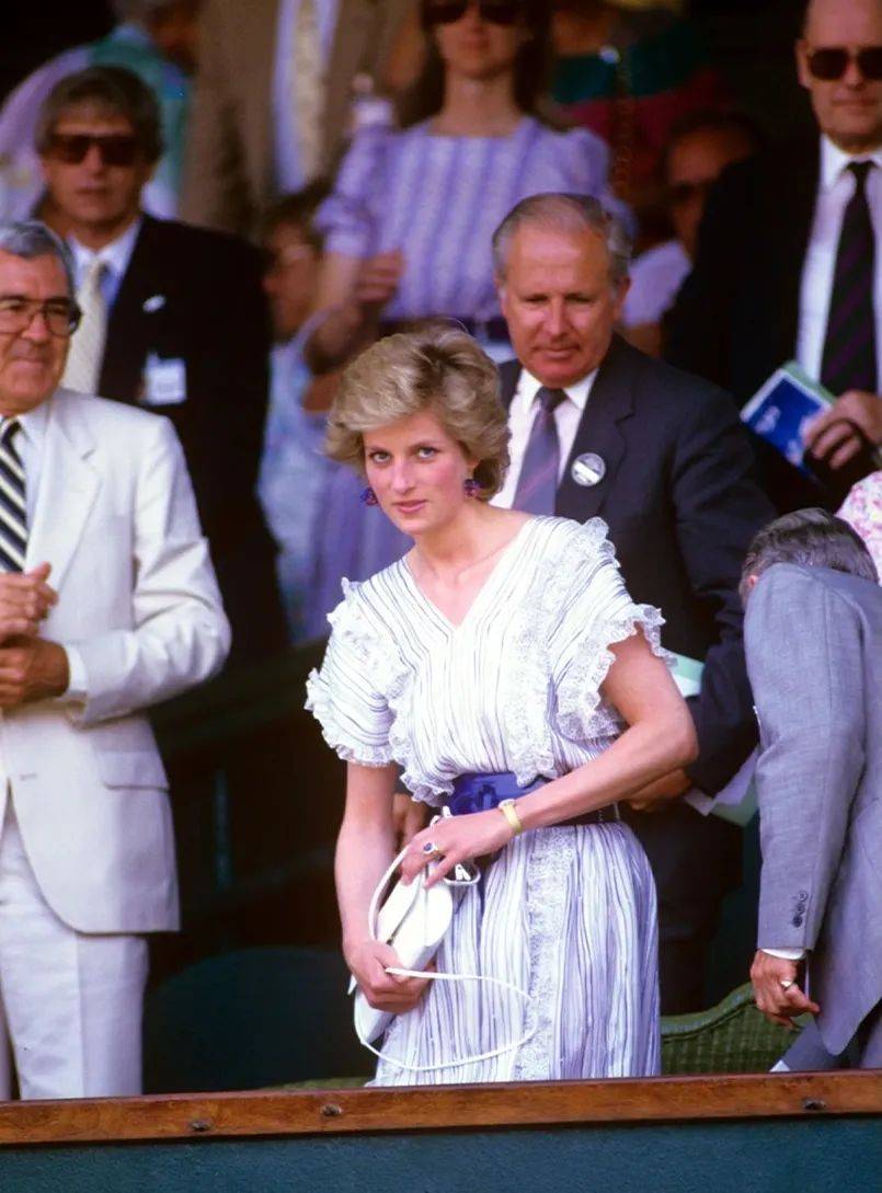 弱队紧守中 弱队紧守中